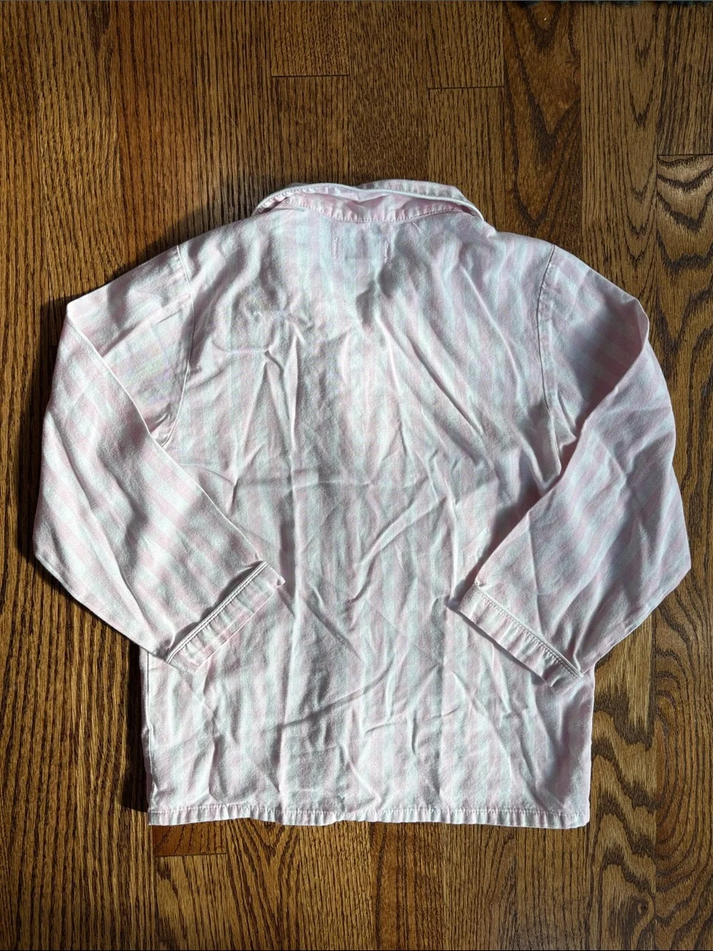 Petite Plume Twill Pajama Set in Pink Gingham, size 6. Excellent condition
